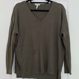 Nordstrom Leith Women’s v-neck Sweater Small 6 8